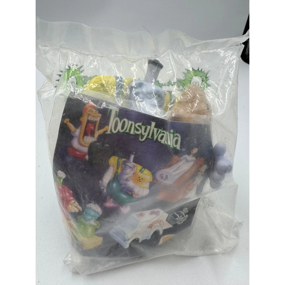 Vintage 1998 Burger King Toonsylvania Phil T Rich Igor Toy Sealed DreamWorks